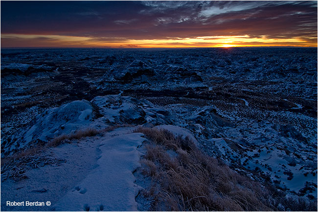Sunrise Dinosaur park in winter - as is no retouching by Robert Berdan ©