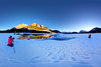 Vermilion lake winter outside Banff by Robet Berdan ©
