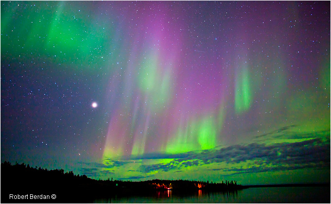Aurora over Pontoon Lake by Robert Berdan ©