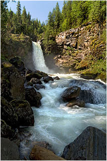 Combined HDR image made from both exposures by Robert Berdan &copy;