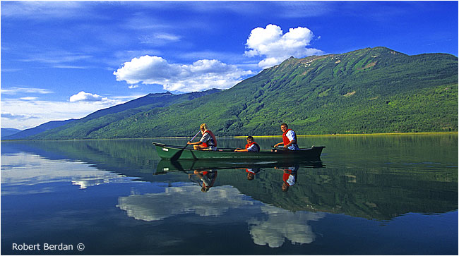 Canoeing on the Arrow lakes by Robert Berdan &copy;